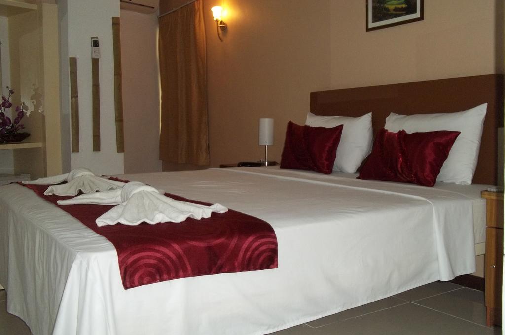 גראנדה באיה Hypertek Hotel מראה חיצוני תמונה