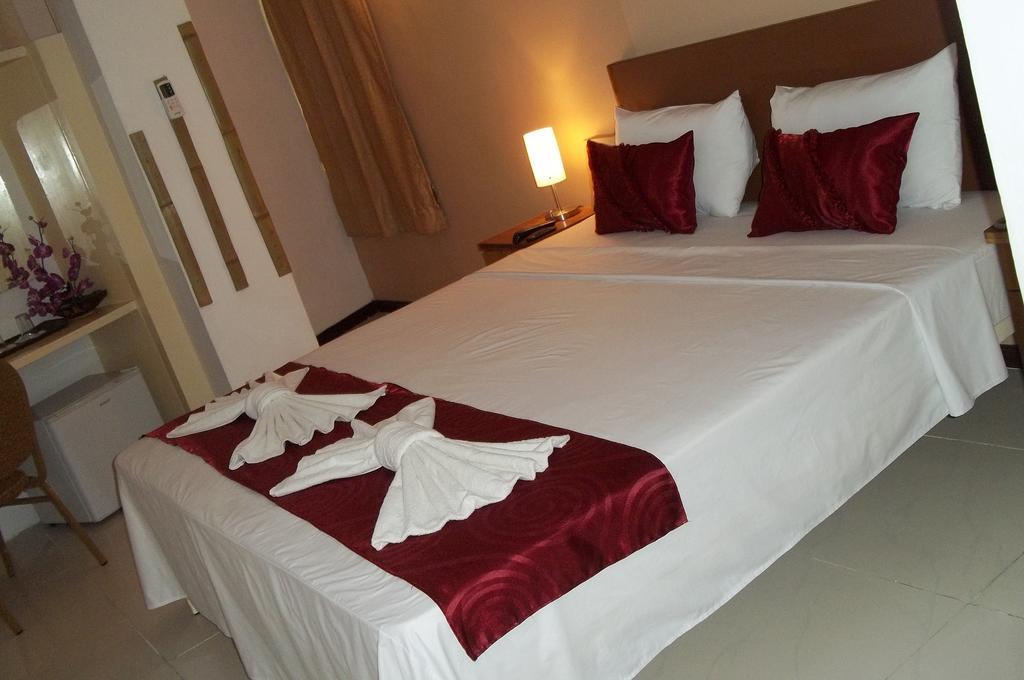 גראנדה באיה Hypertek Hotel מראה חיצוני תמונה