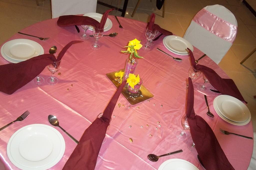 גראנדה באיה Hypertek Hotel מראה חיצוני תמונה