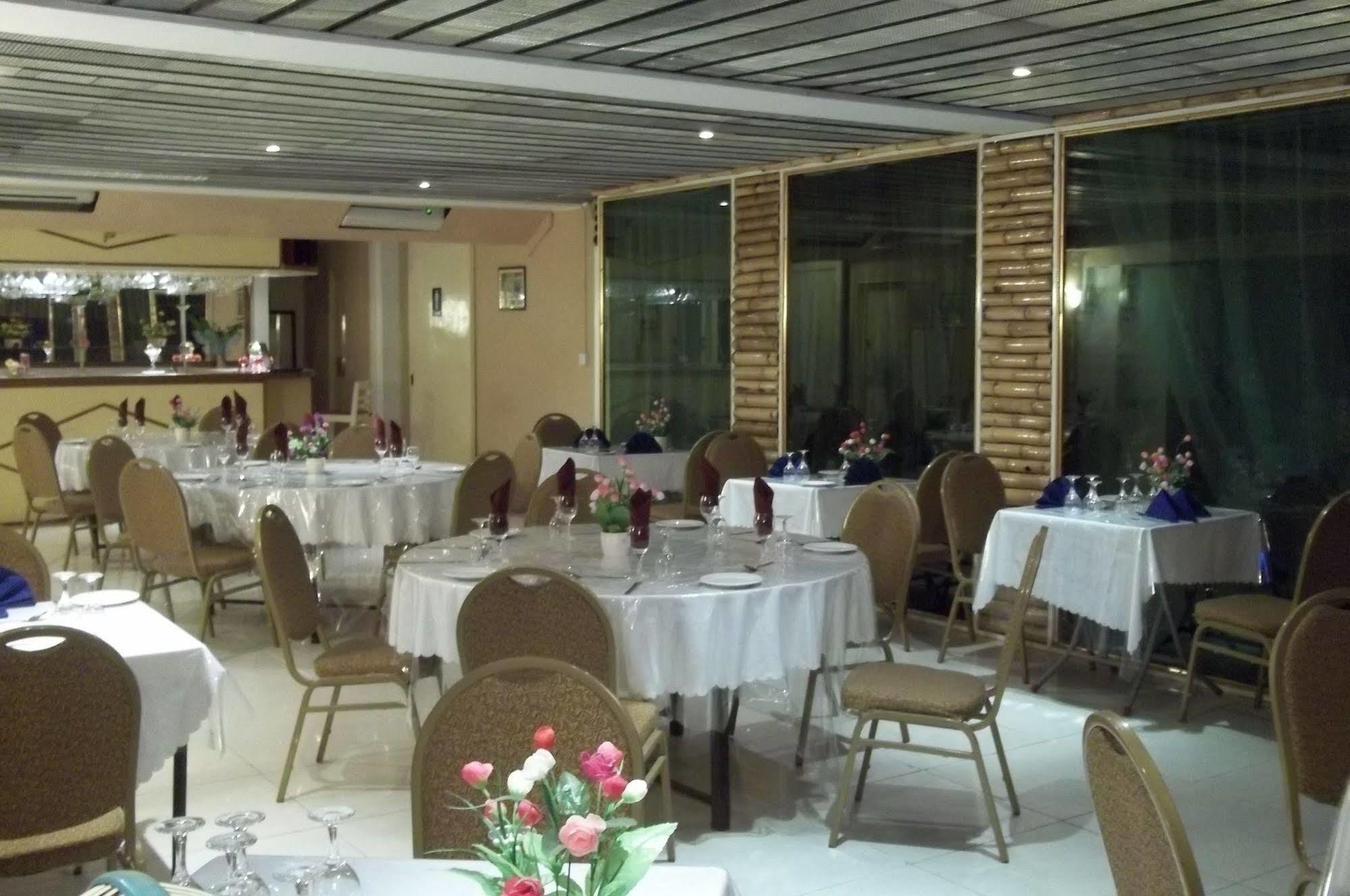 גראנדה באיה Hypertek Hotel מראה חיצוני תמונה