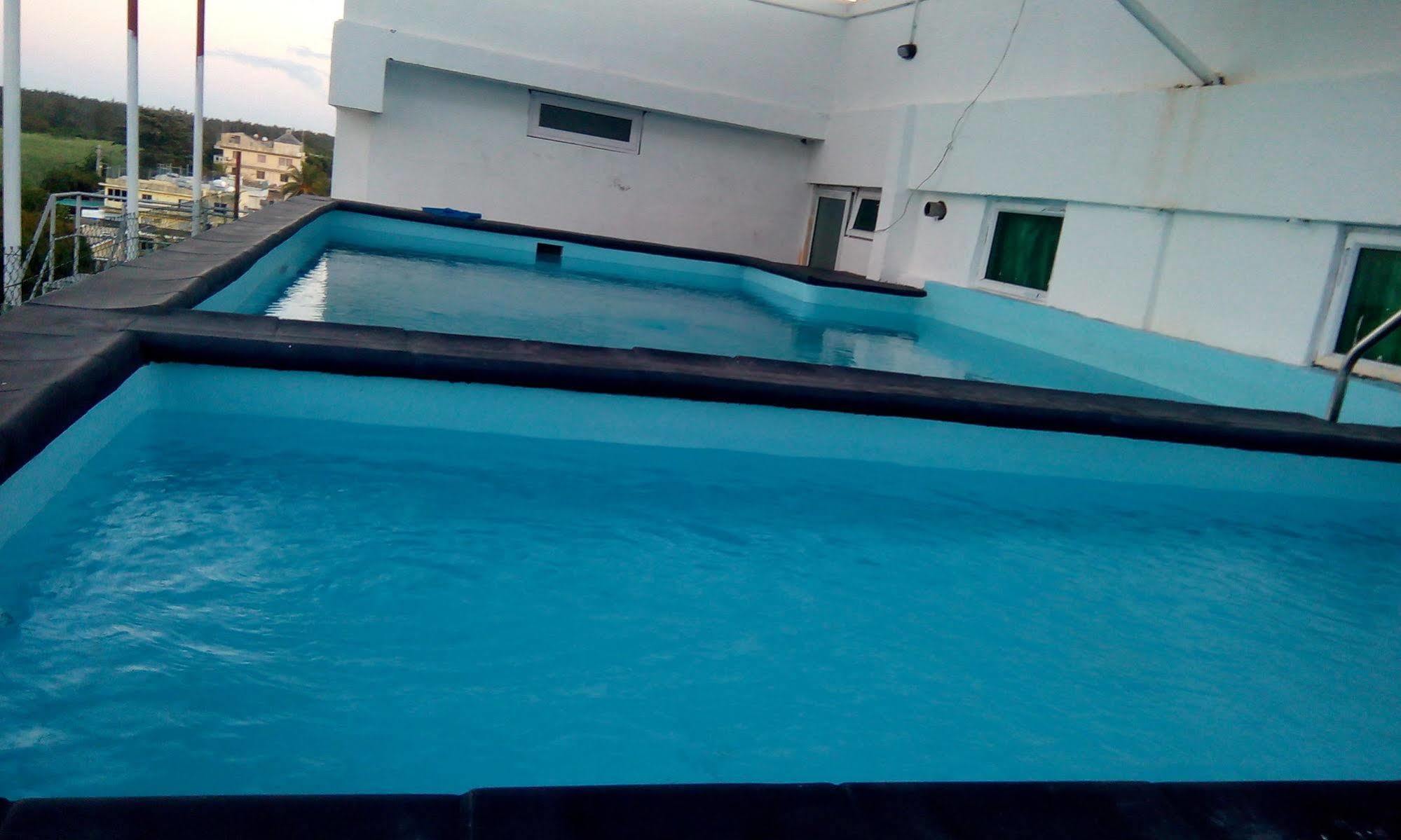 גראנדה באיה Hypertek Hotel מראה חיצוני תמונה